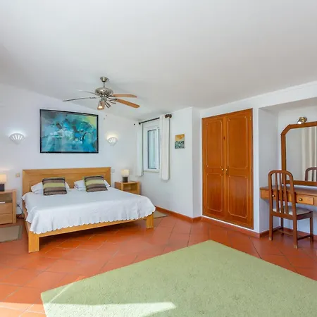 Beach Villa Casa De Amanha 450 Mts To The Beach With Beautiful Garden And Heated Saltwater Pool Albufeira Exterior photo