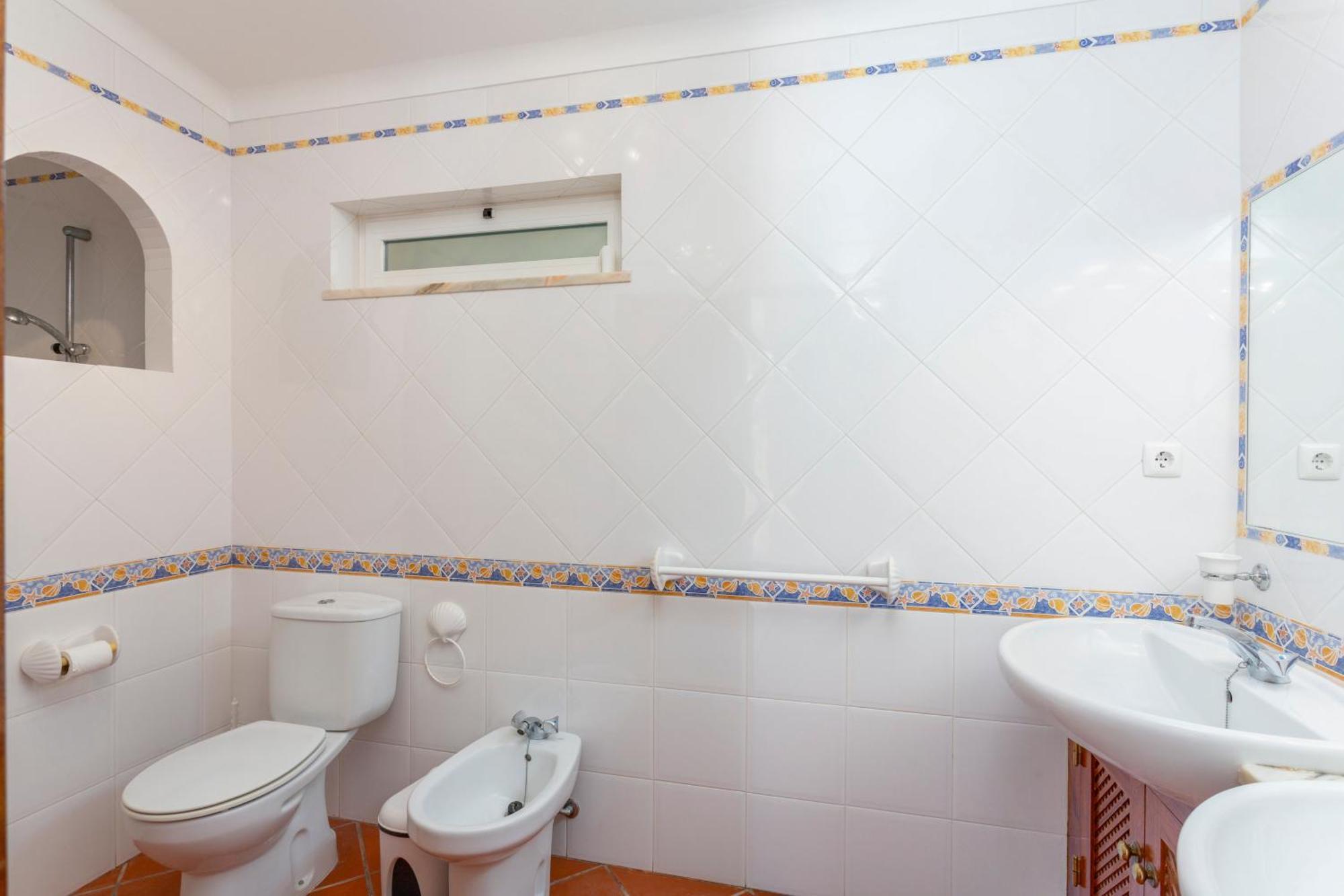 Villa Casa De Amanha 450 Mts To The With Beautiful Garden And Heated Saltwater Pool Albufeira
