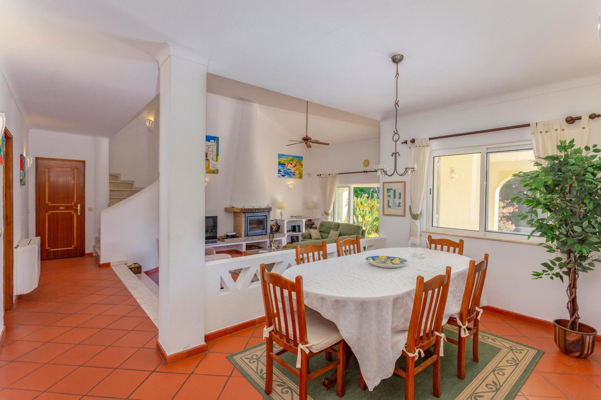 Casa De Amanha 450 Mts To The With Beautiful Garden And Heated Saltwater Pool