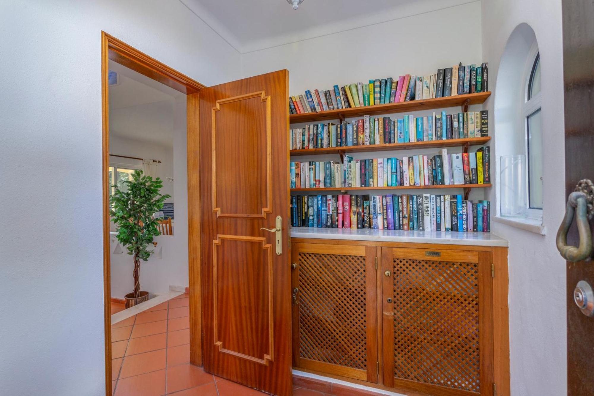 Villa Casa De Amanha 450 Mts To The With Beautiful Garden And Heated Saltwater Pool *